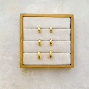 TRIO ESSENCIAL DE BRINCOS LISO