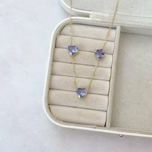 CONJUNTO ZIRCÔNIA CORAÇÃO COLAR + BRINCO ROXO/LILÁS